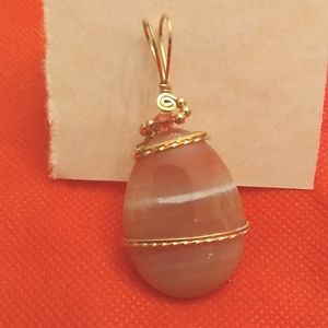 Gold filled wire wrap Pendant
